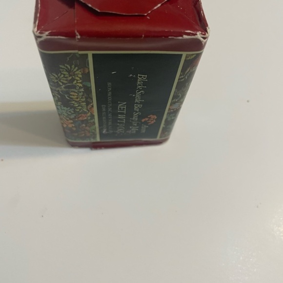 Avon black suede Bar soap for Men NEW 1981 hand soap bath body Sz 3oz - Picture 3 of 6